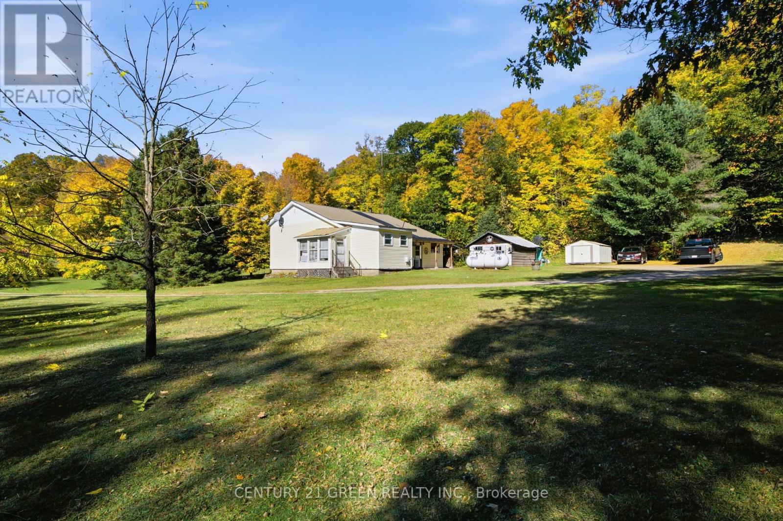 3192 MATAWATCHAN ROAD Property Photo 1