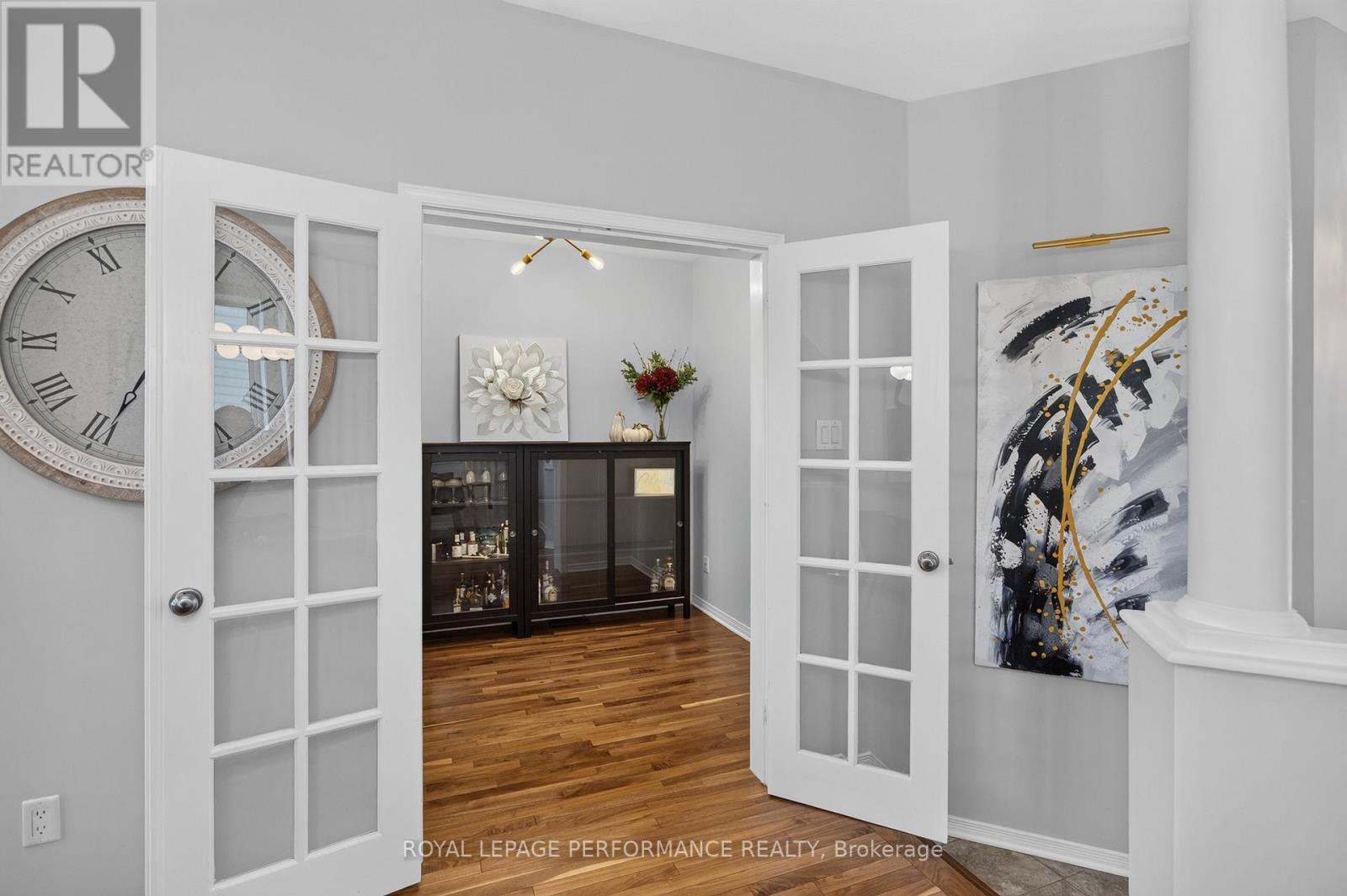 1007 Grapefern Terrace Property Photo 11