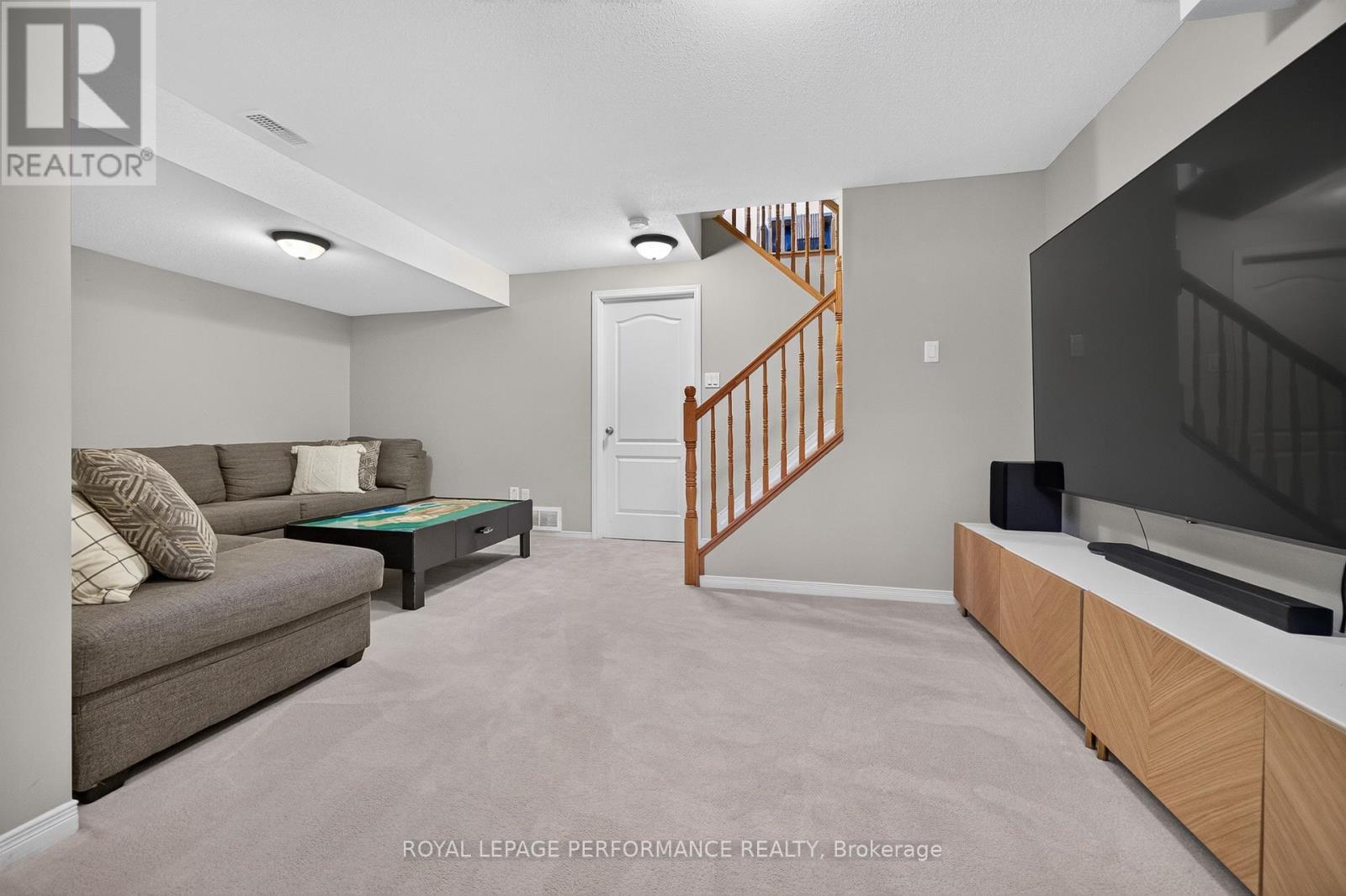 1007 Grapefern Terrace Property Photo 43