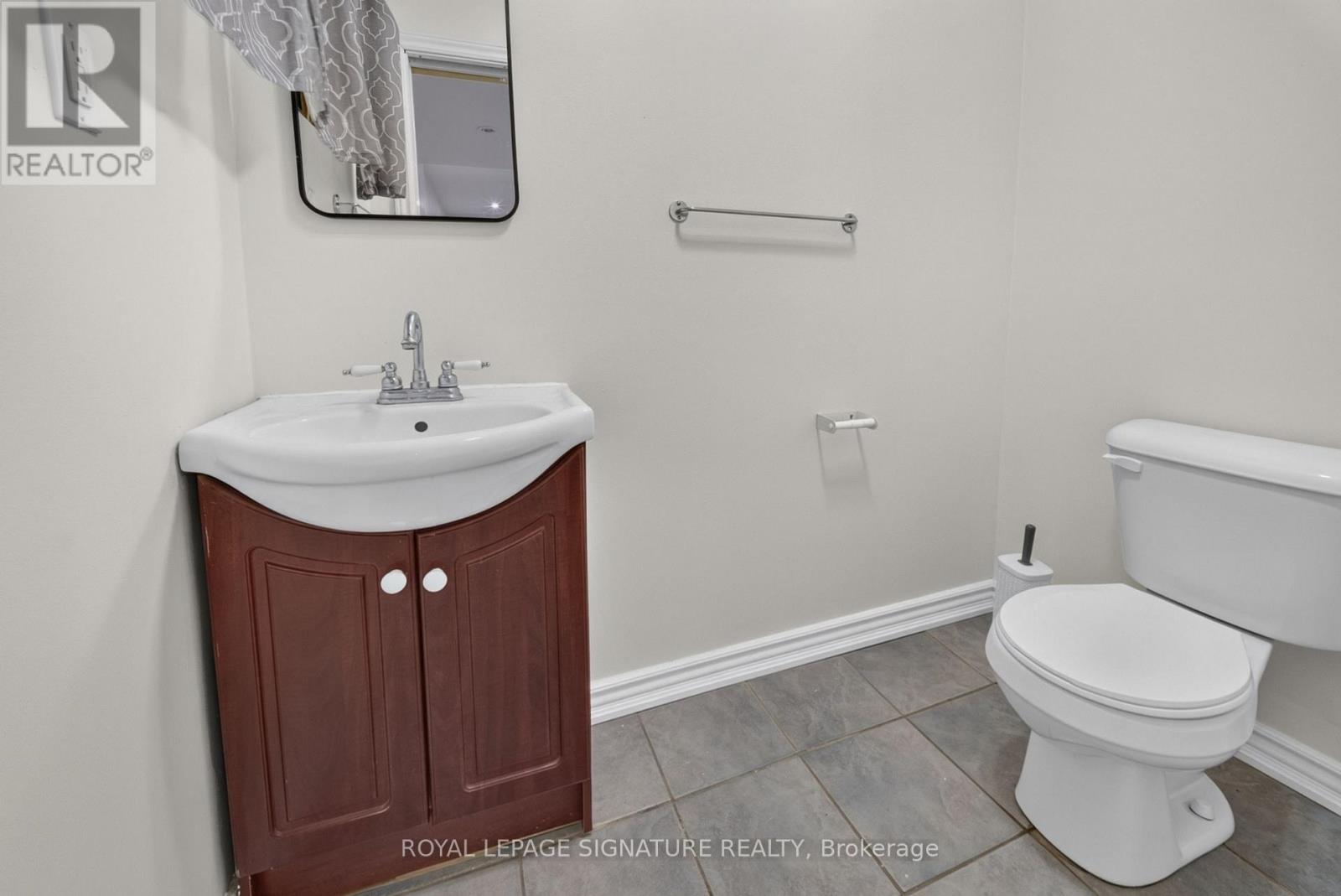 43 - 180 Marksam Road Property Photo 36