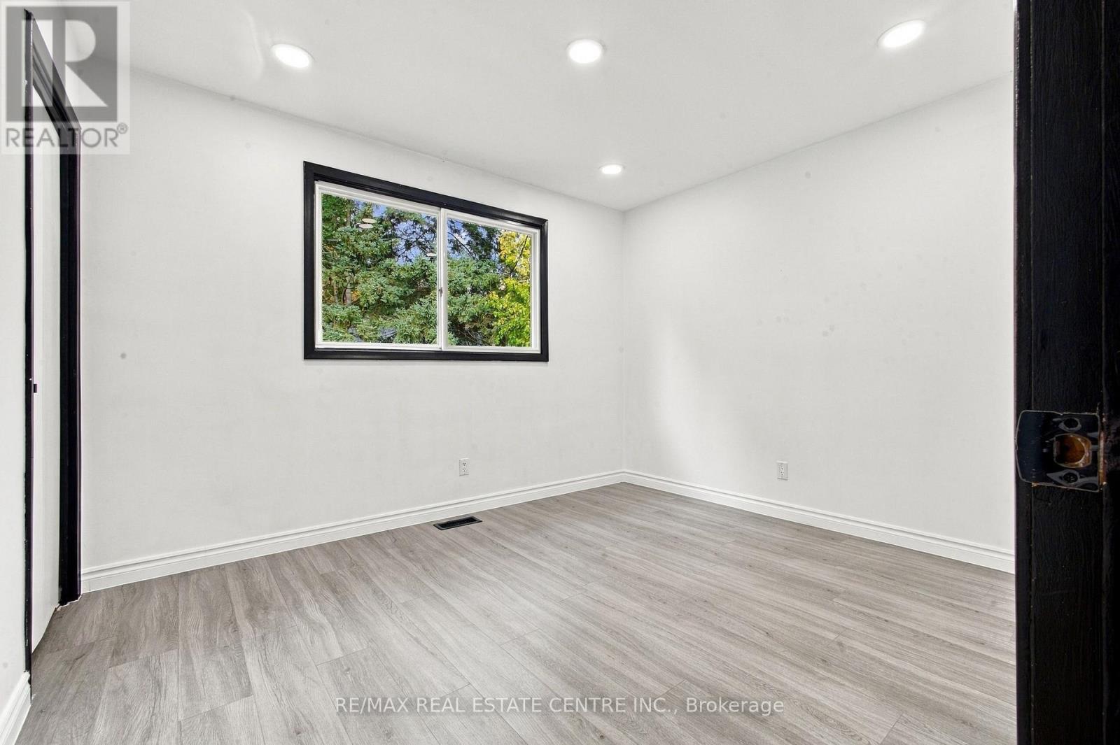246 Hillcrest Road Property Photo 22