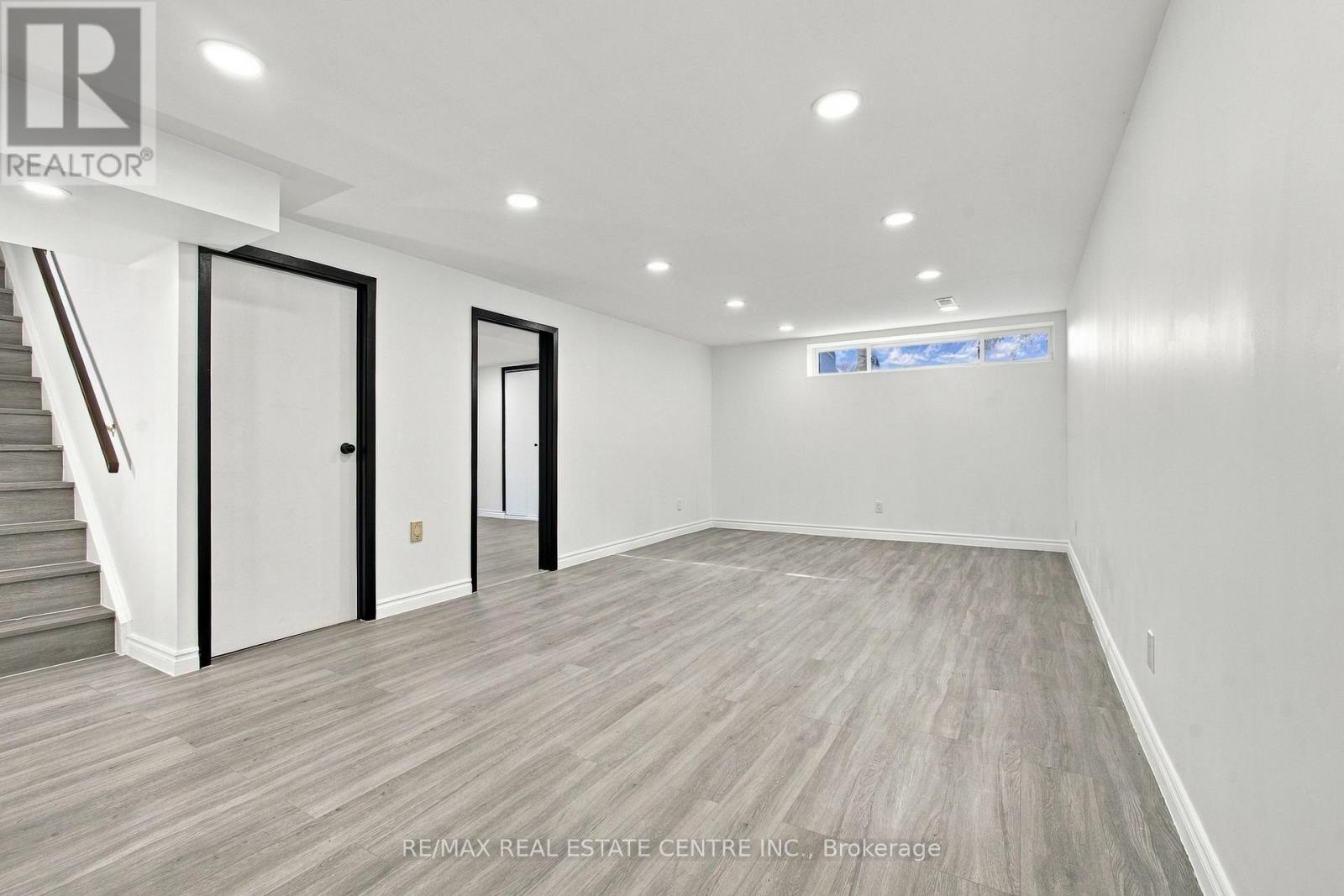 246 Hillcrest Road Property Photo 32