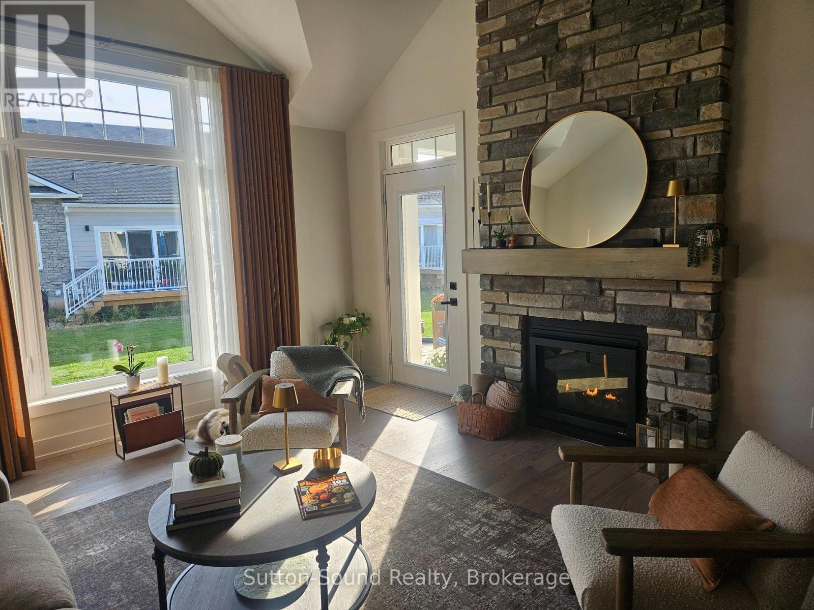 303 Sandpiper Lane Property Photo 9
