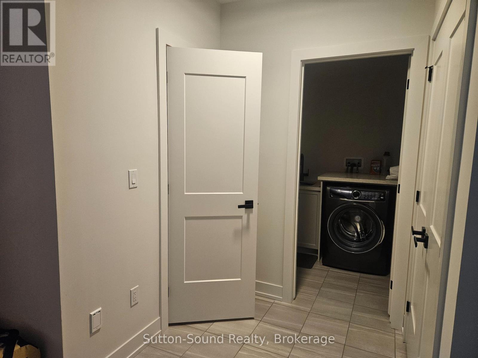 303 Sandpiper Lane Property Photo 23