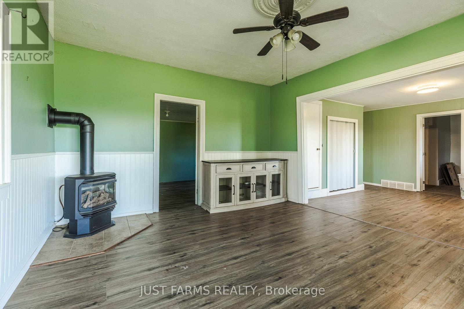 844 Deer Park Road Property Photo 26