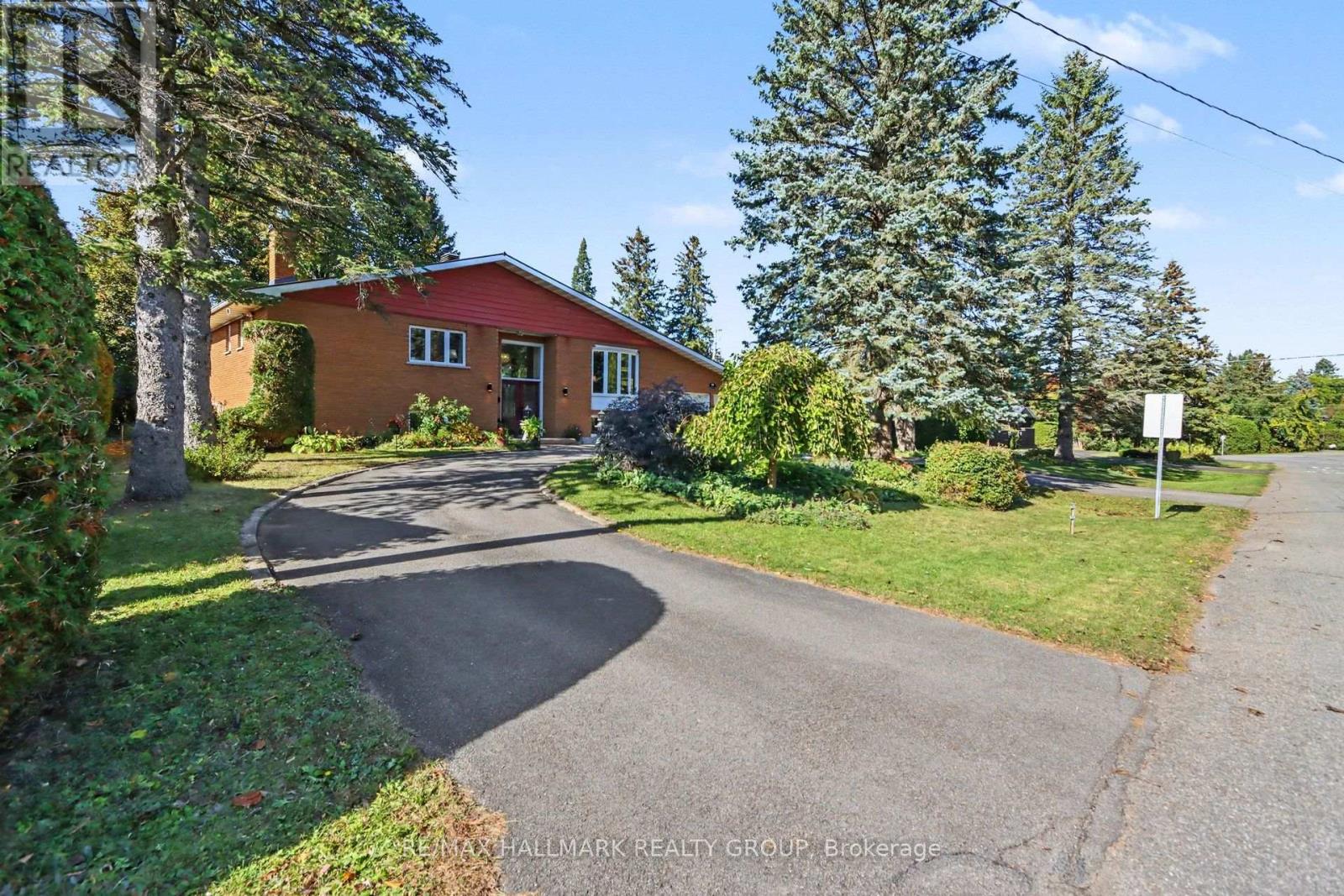 26 Whippoorwill Drive Property Photo 2