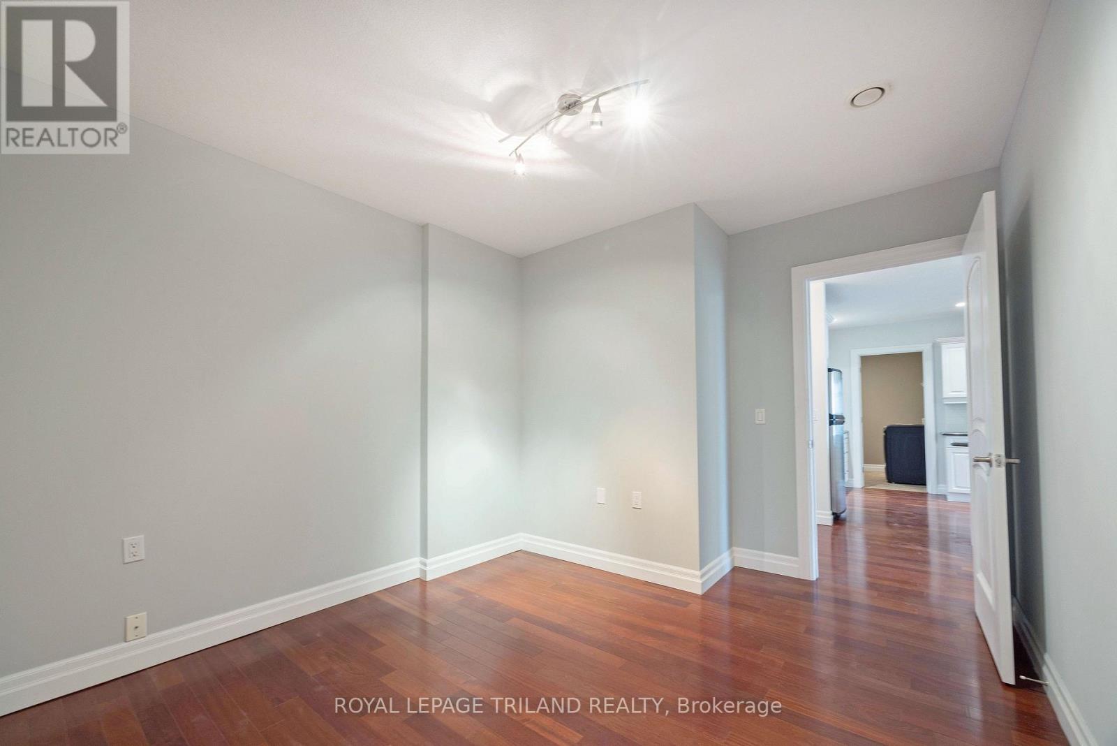 1202 - 250 Pall Mall Street Property Photo 5