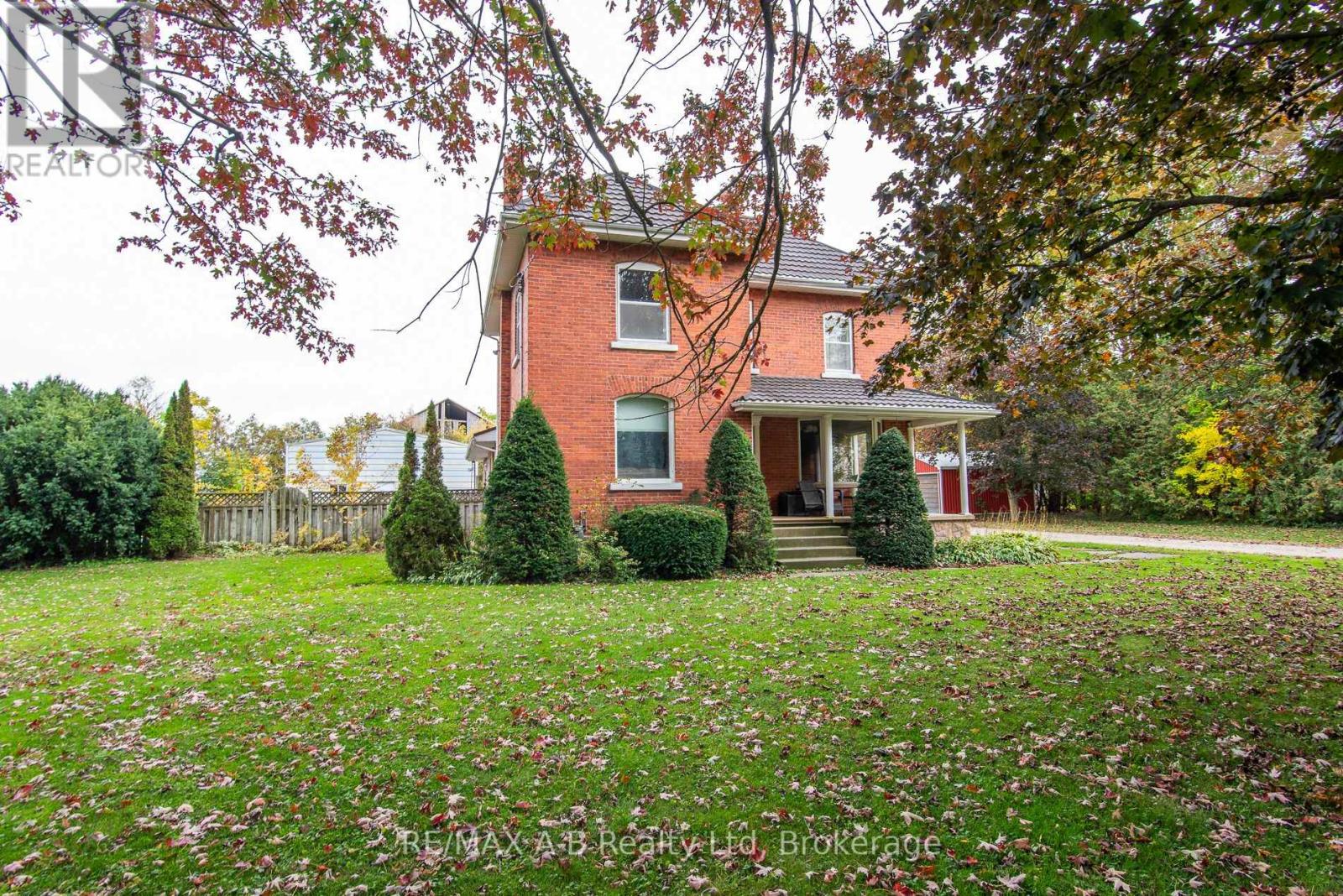 4607 Perth 135 Rd Road Property Photo 8