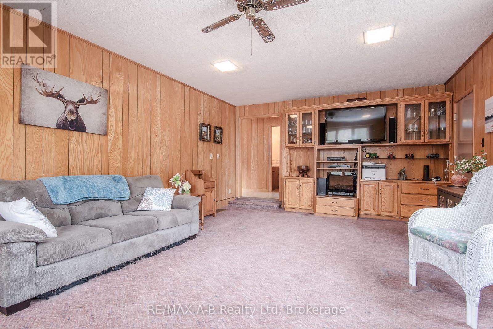 4607 Perth 135 Rd Road Property Photo 29
