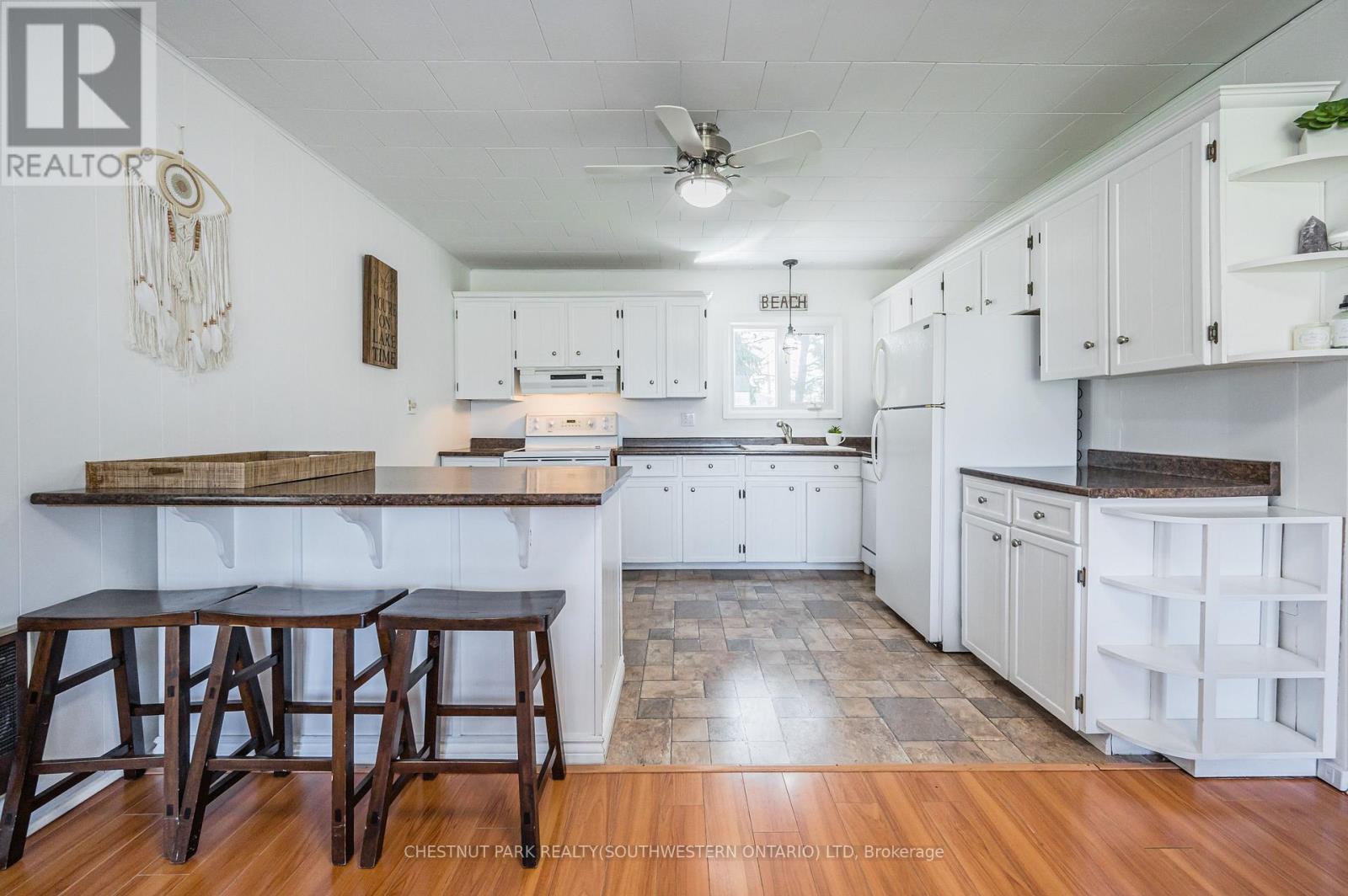 72562 Princess Street Property Photo 13