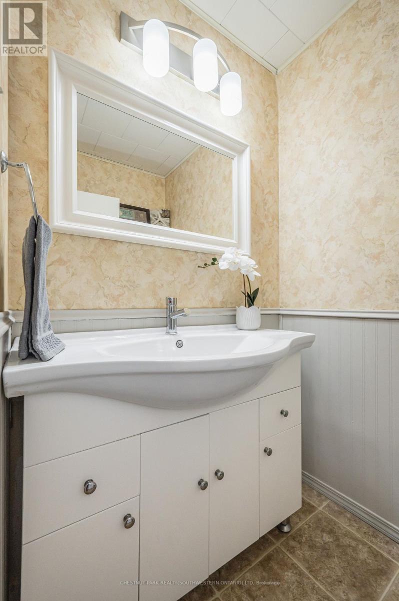 72562 Princess Street Property Photo 32