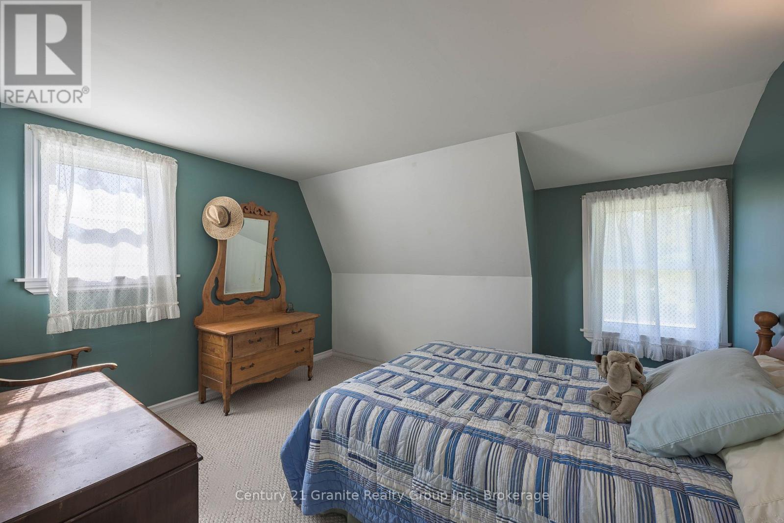 224 Burnt River Road Property Photo 38