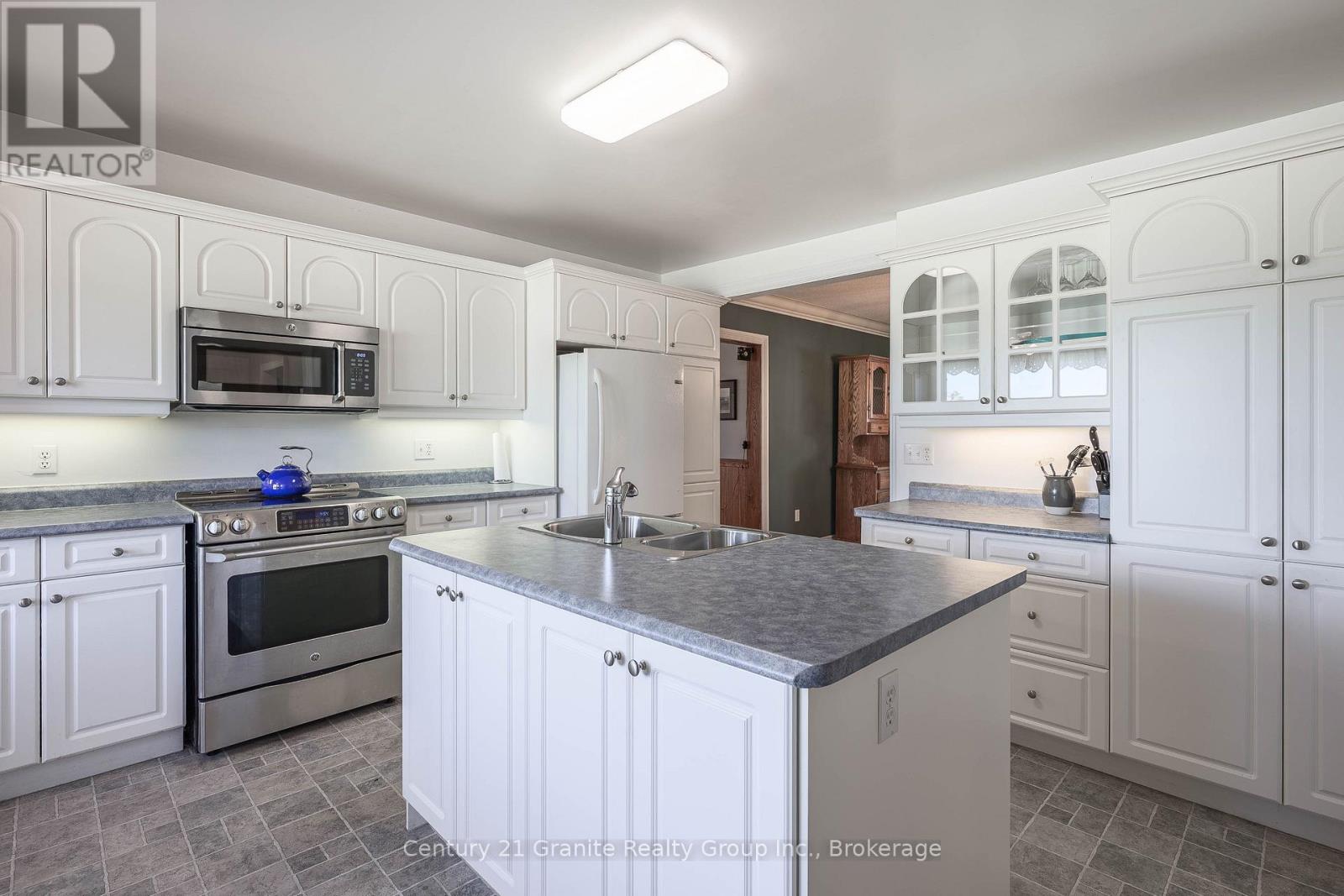 224 Burnt River Road Property Photo 12