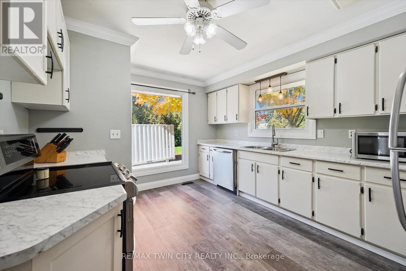 15 Emma Street Property Photo 7