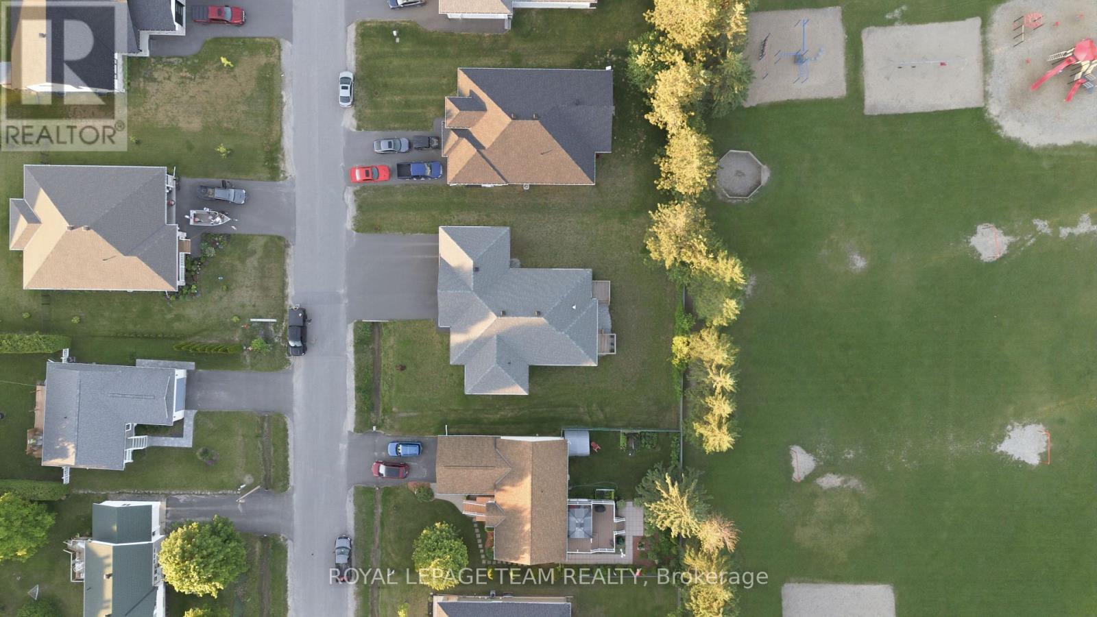 13 Morrison Drive Property Photo 31