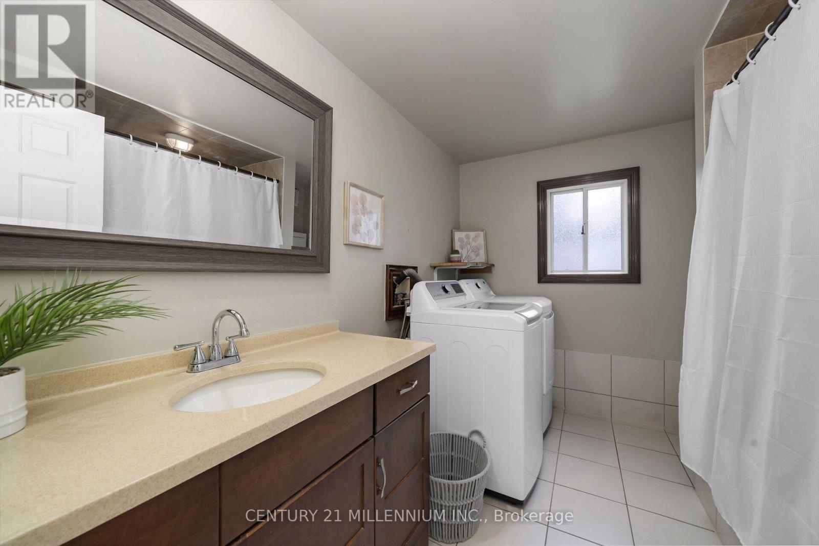 10 Park Boulevard Property Photo 21