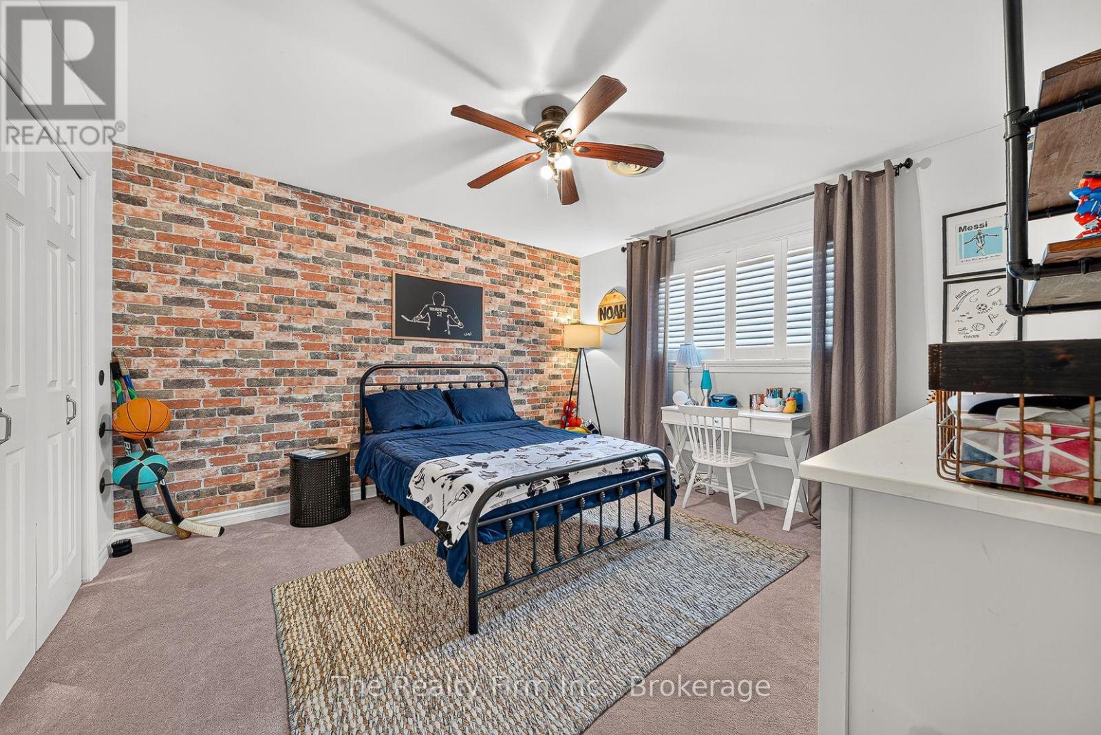2 Greenwood Road Property Photo 19