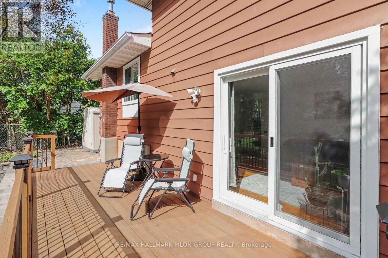 16 Eastpark Drive Property Photo 21