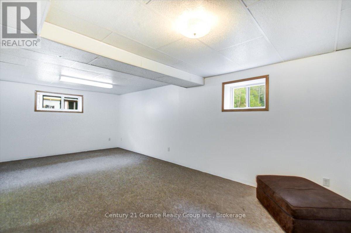 66 Hastings Street S Property Photo 24