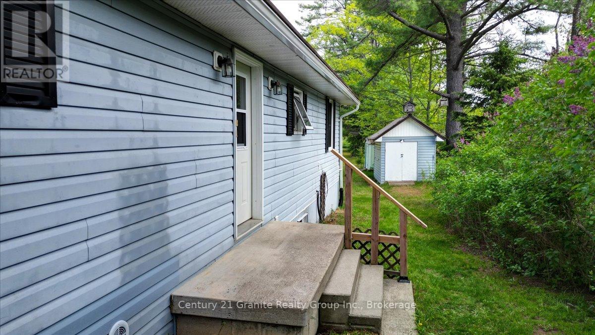 66 Hastings Street S Property Photo 31