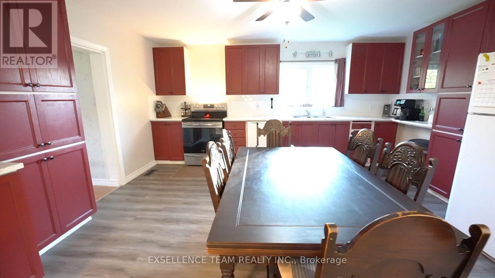 7 Mary Street Property Photo 7