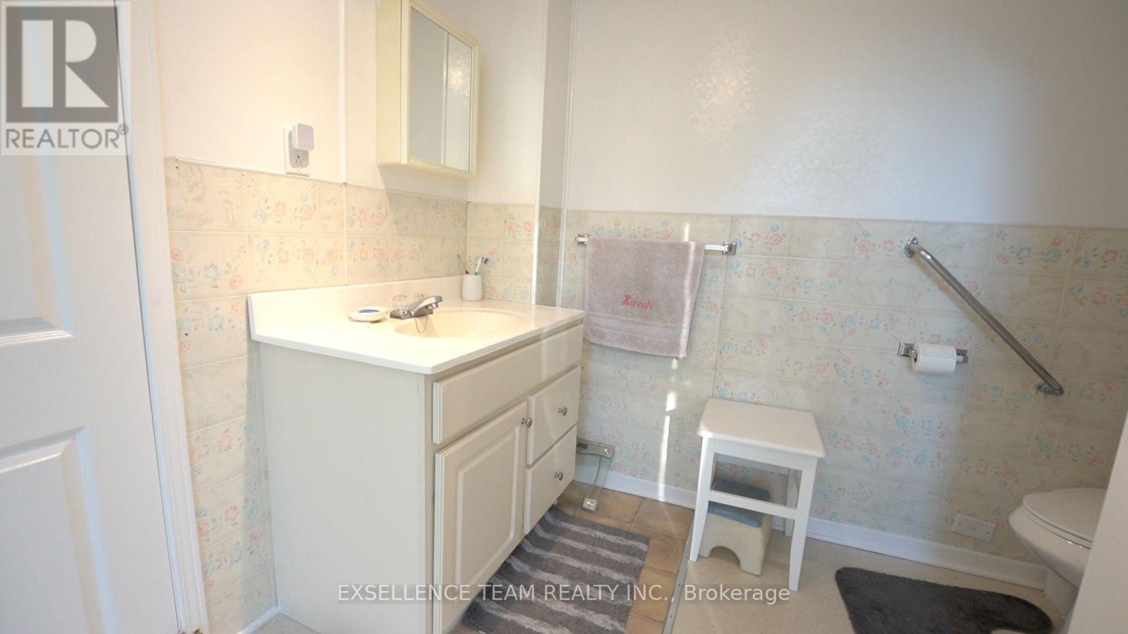 7 Mary Street Property Photo 24