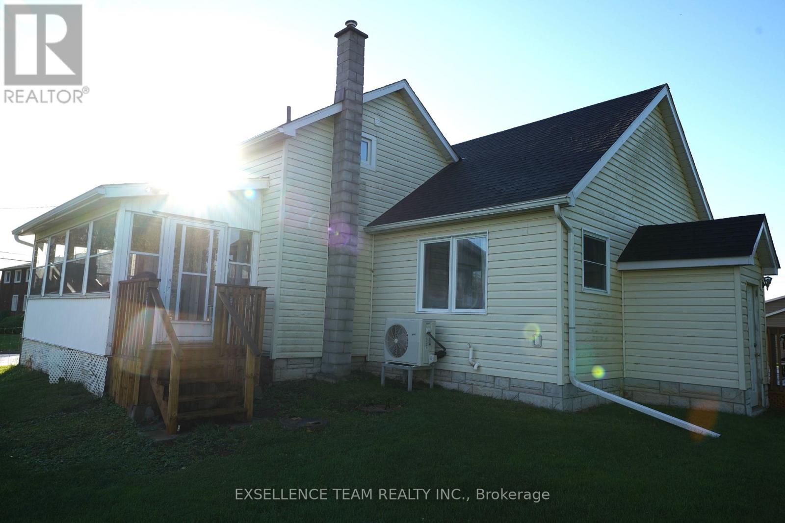 7 Mary Street Property Photo 40