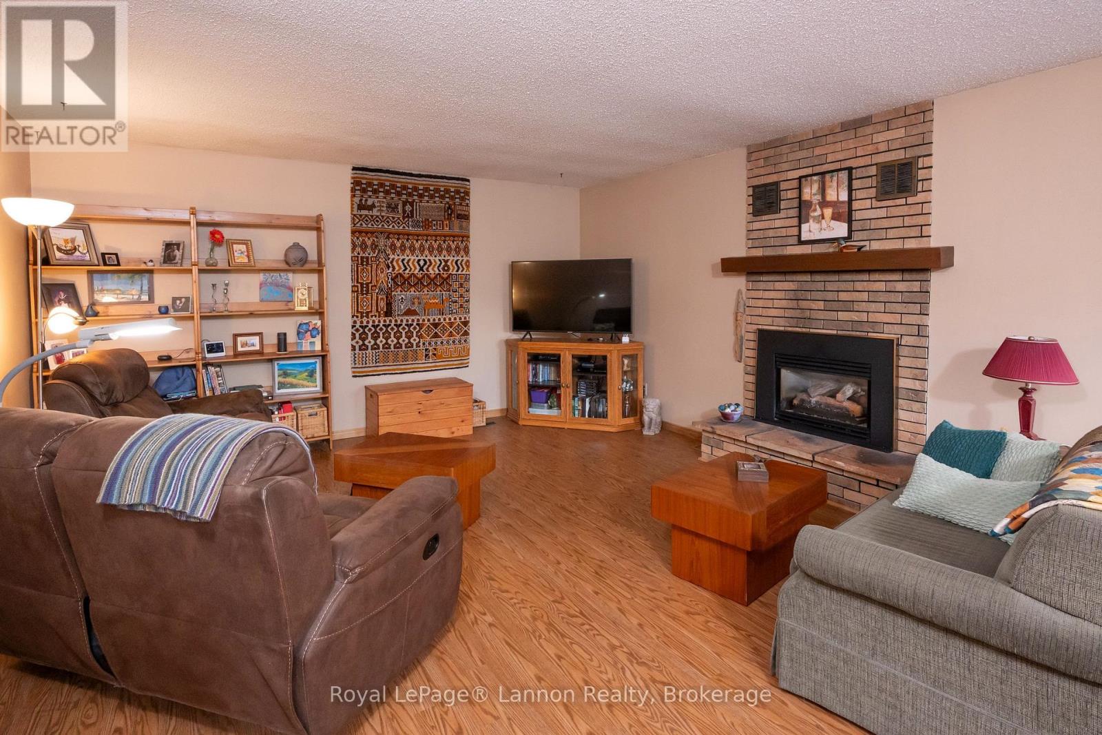 612 Lanark Crescent Property Photo 20