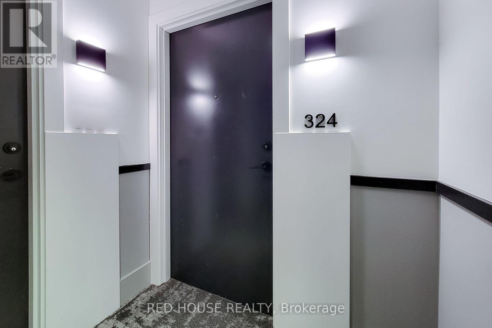324 - 600 North Service Road Property Photo 6