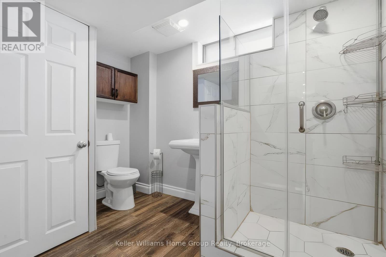 267 Bakersfield Drive Property Photo 17