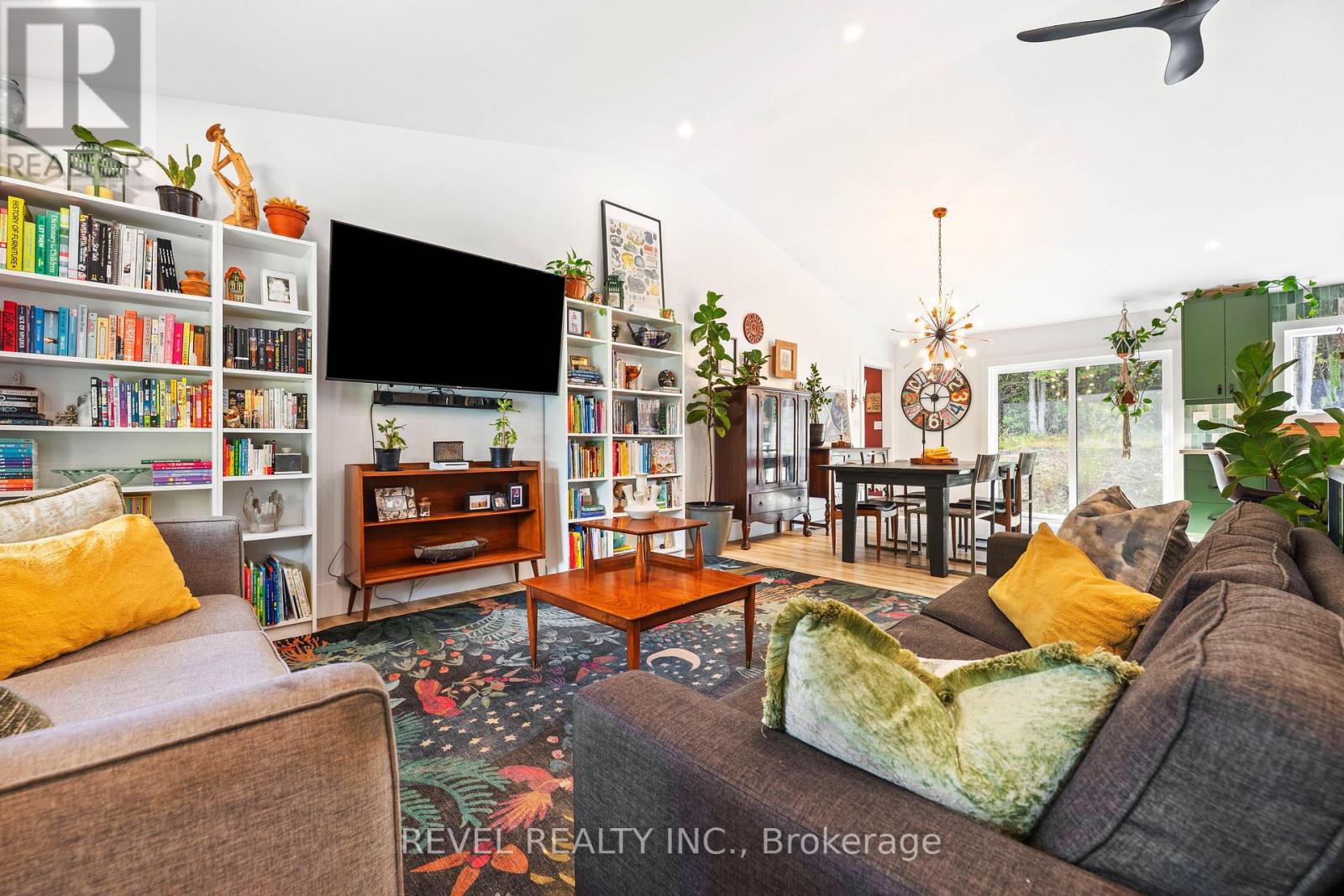 543795 Dutch Line Property Photo 15