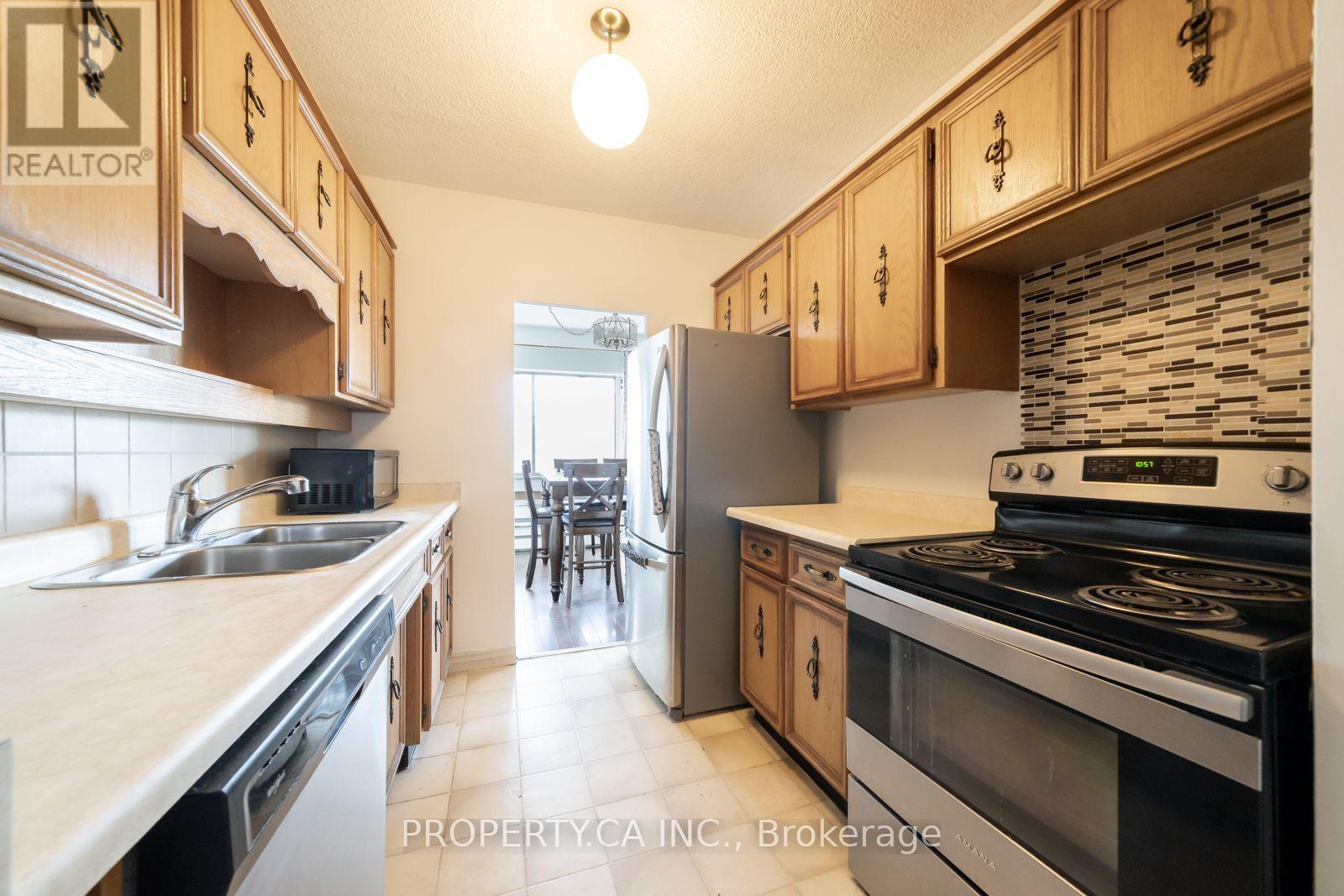 404 - 45 Westmount Road N Property Photo 7