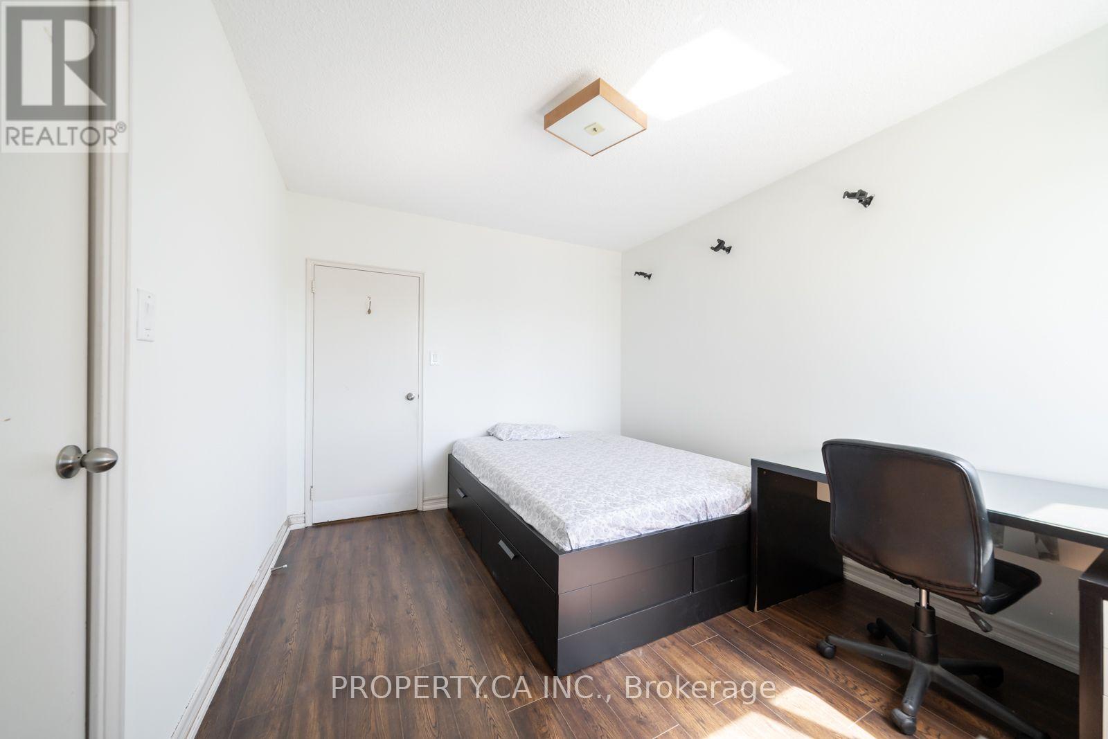 404 - 45 Westmount Road N Property Photo 16