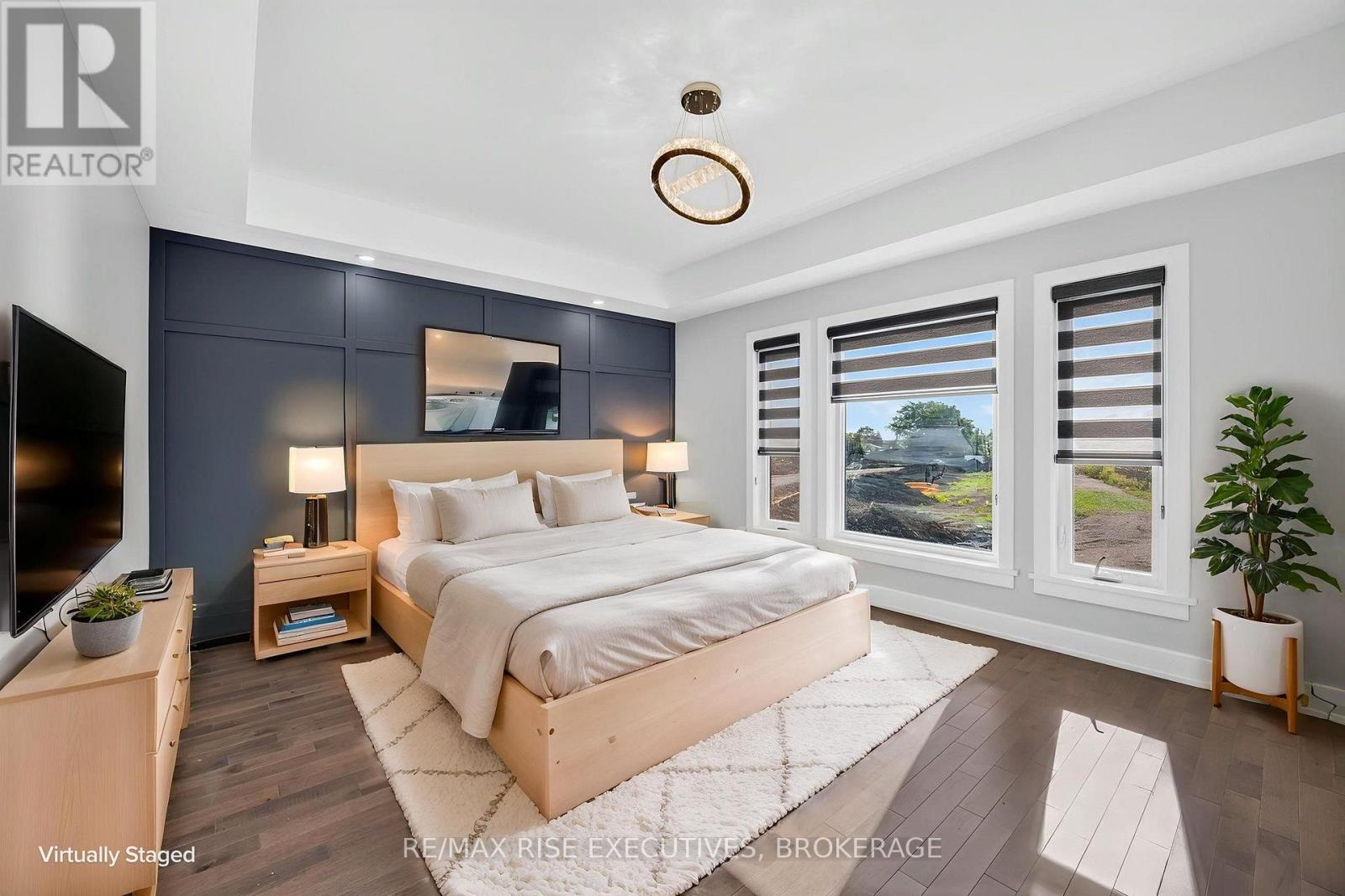 14 Park Crescent Property Photo 18