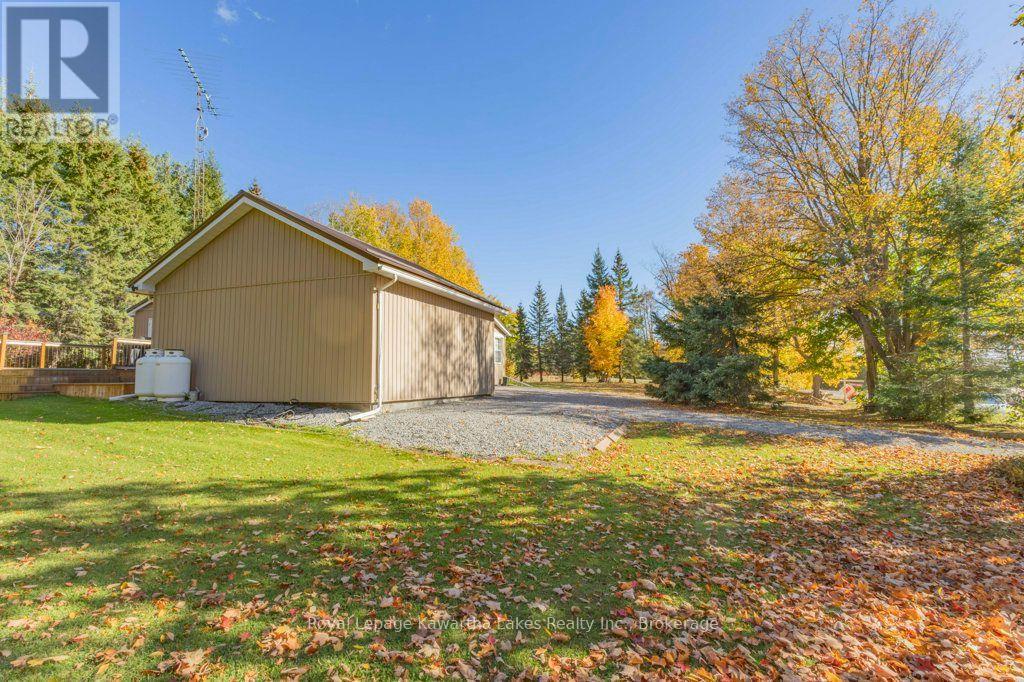 6 Fell Station Drive Property Photo 2