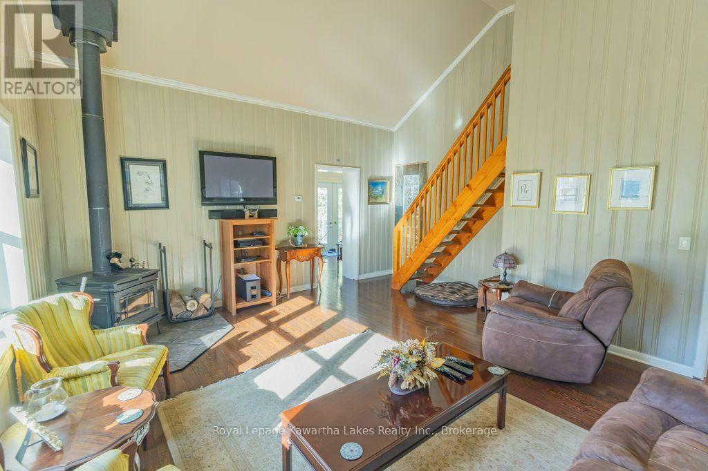 6 Fell Station Drive Property Photo 24
