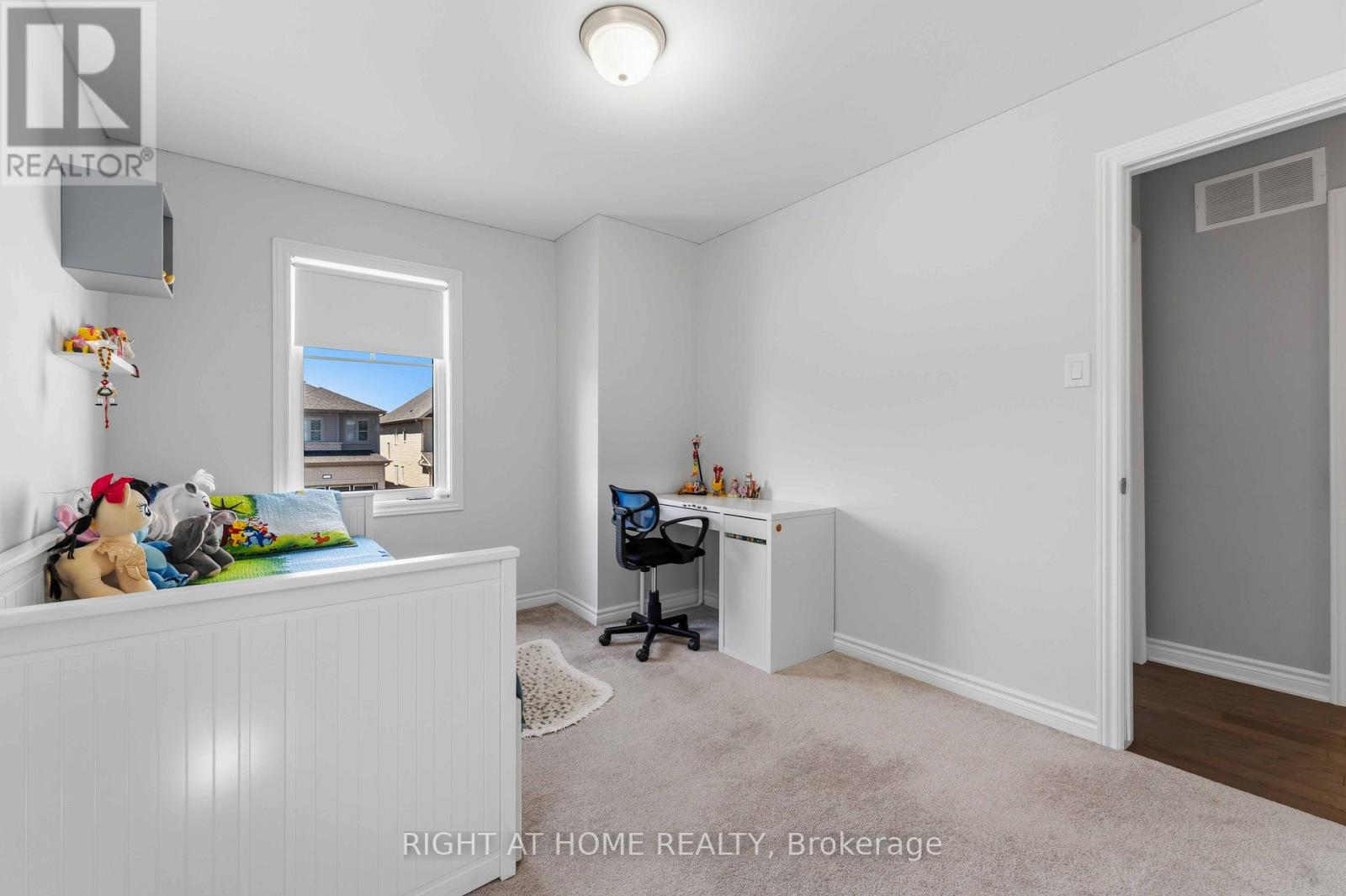 209 Quarter Horse Street Property Photo 24
