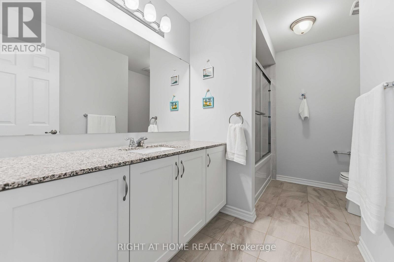209 Quarter Horse Street Property Photo 25