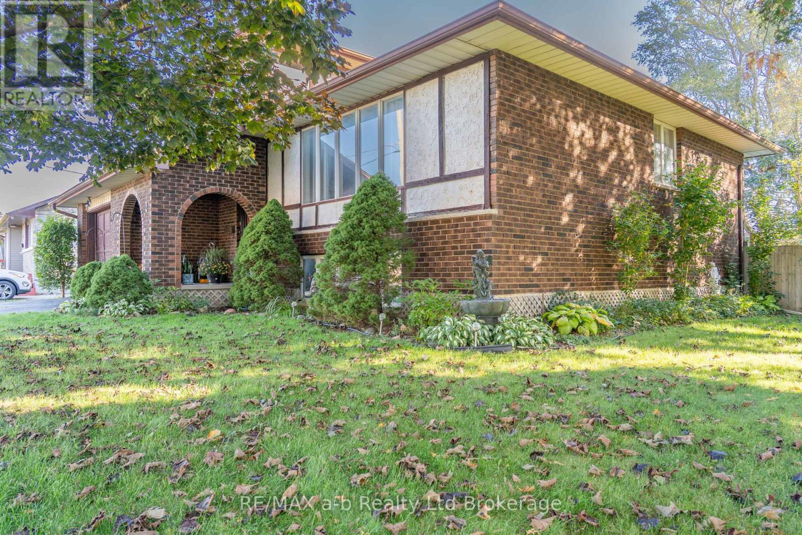 2 Cranberry Road Property Photo 2