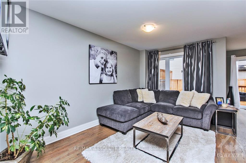 159 Woodhurst Crescent Property Photo 8