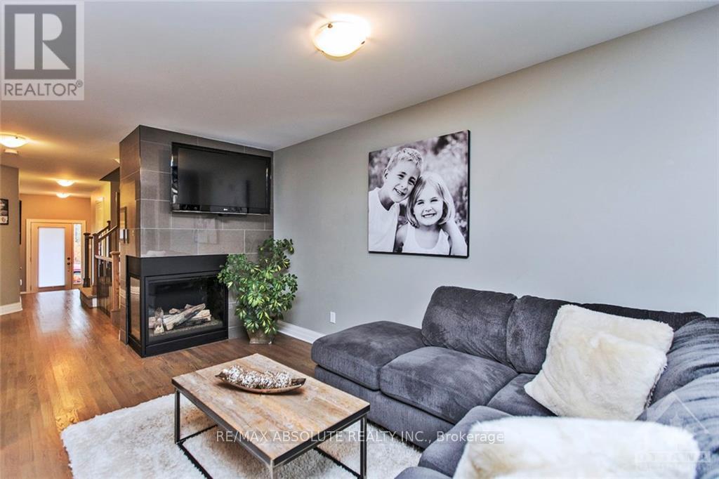 159 Woodhurst Crescent Property Photo 9