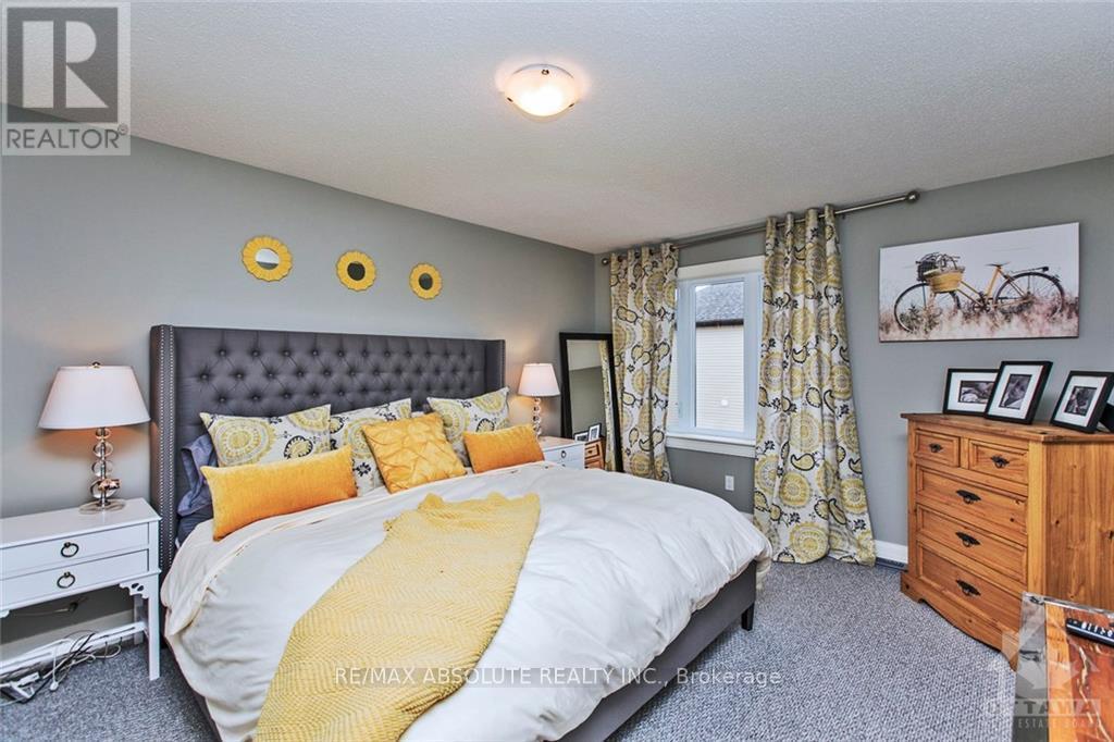 159 Woodhurst Crescent Property Photo 14