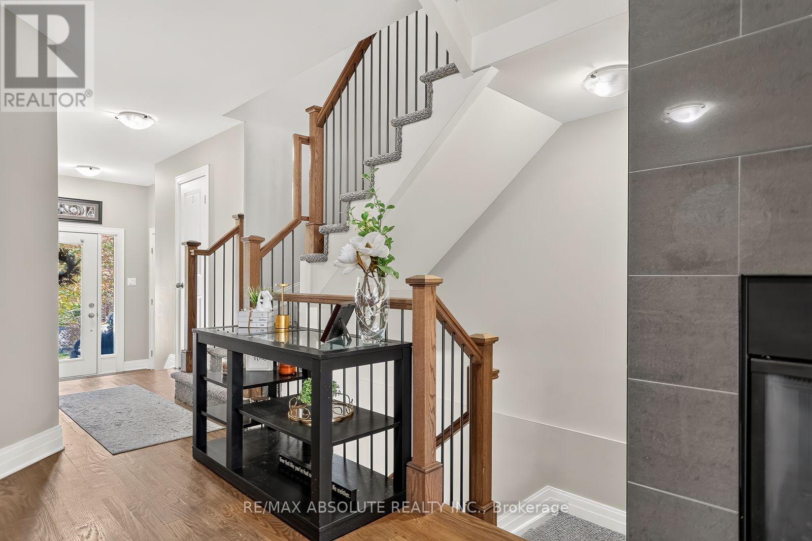 159 Woodhurst Crescent Property Photo 18