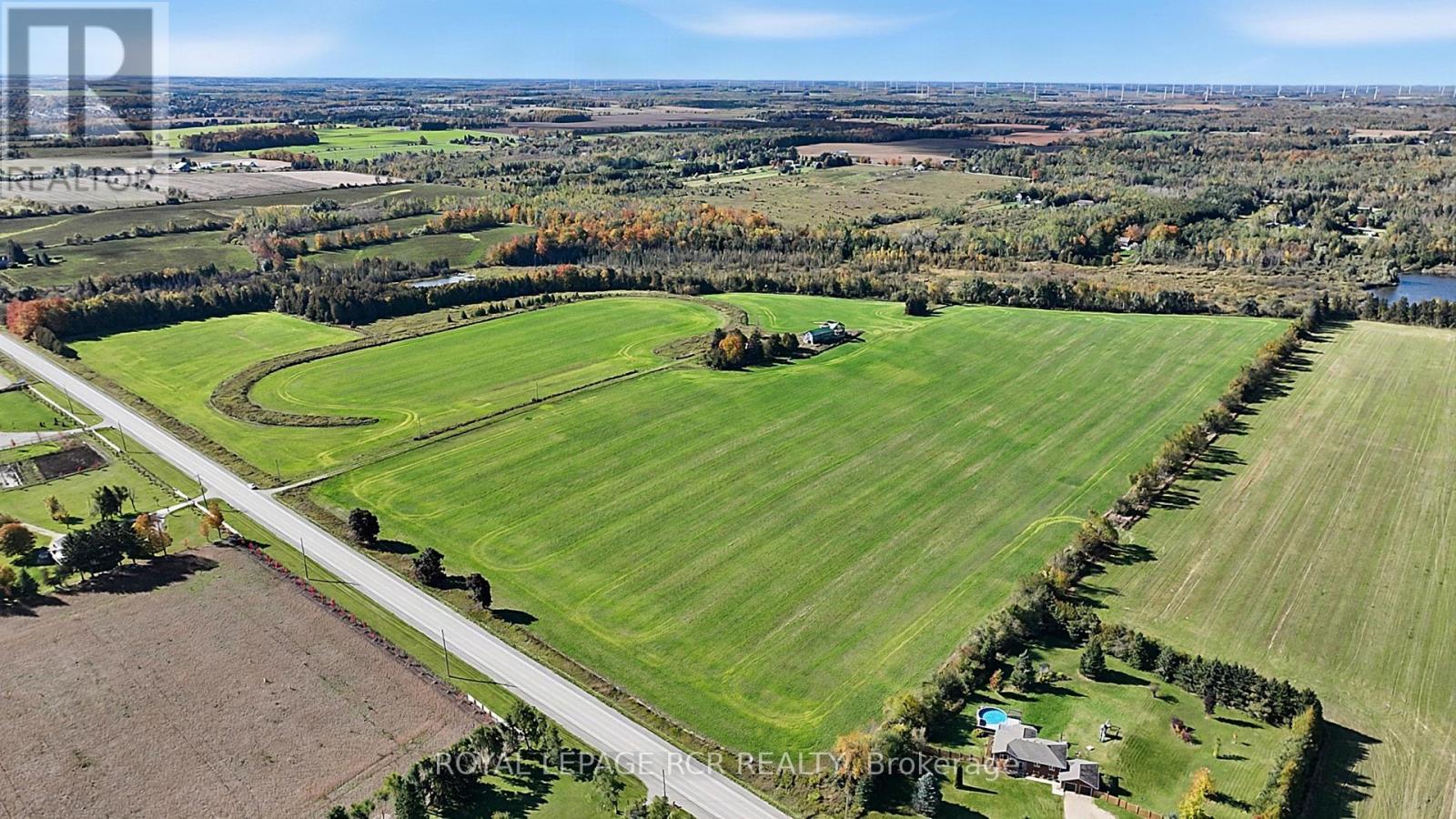 516458 County 124 Road Property Photo 4