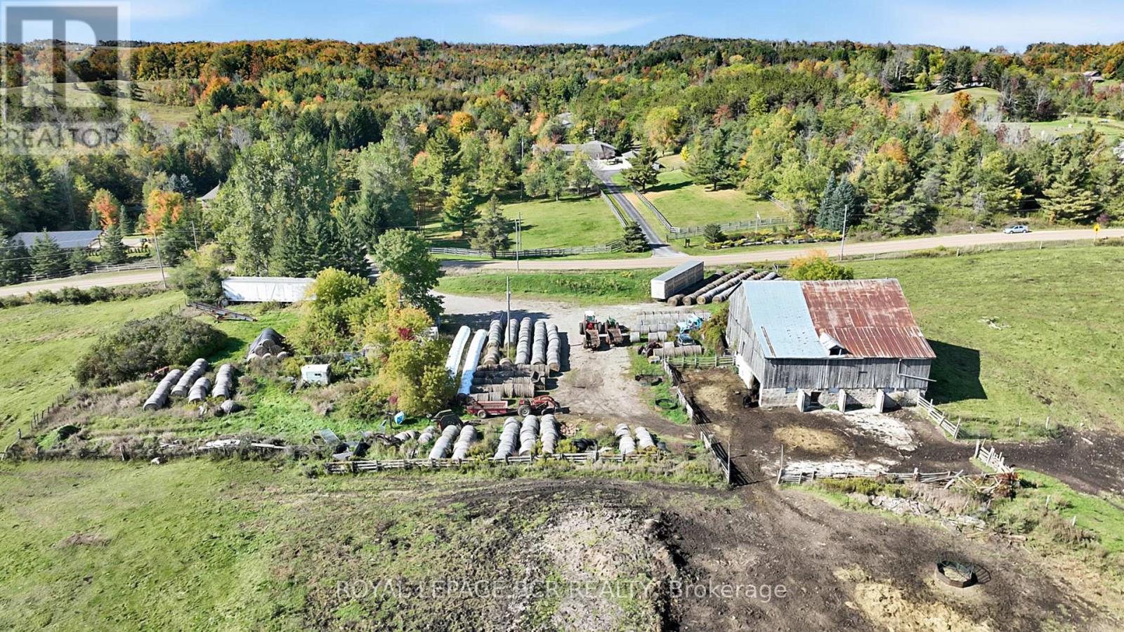 715689 1st Line Property Photo 7