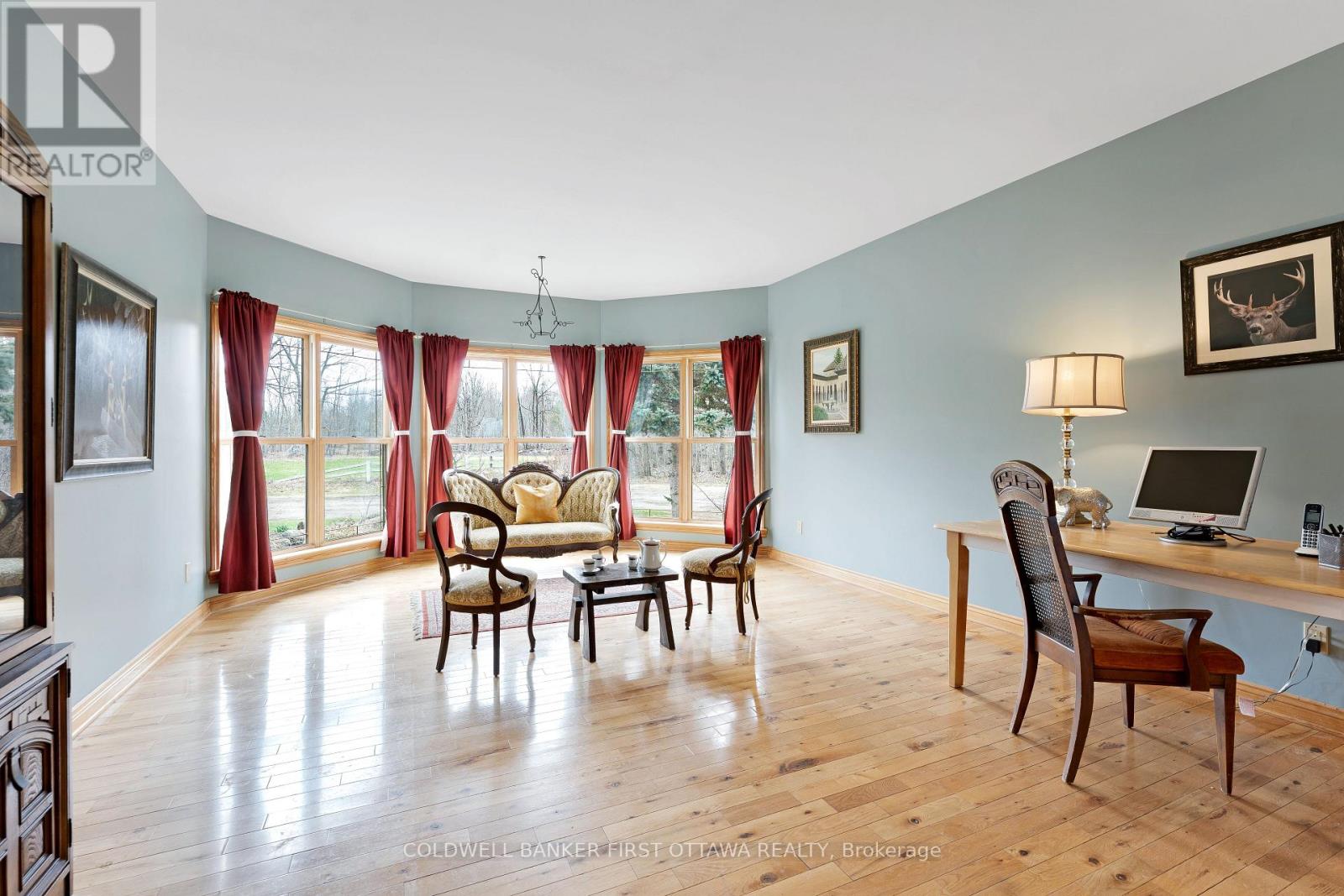 399 Grady Road E Property Photo 12