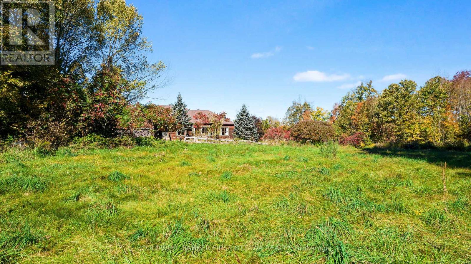 399 Grady Road E Property Photo 42