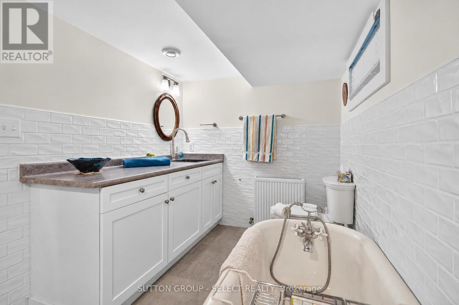 427 Wortley Road Property Photo 31