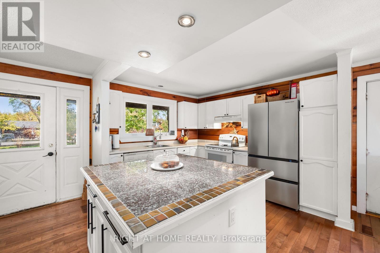 78 Hillside Drive Property Photo 16