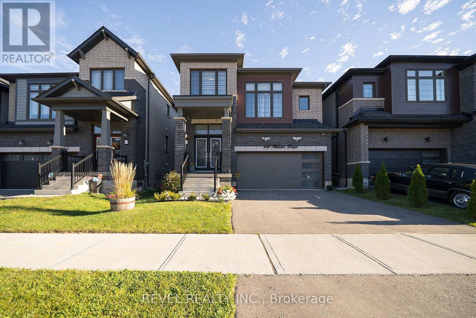 64 HOLDER DRIVE Property Photo 1